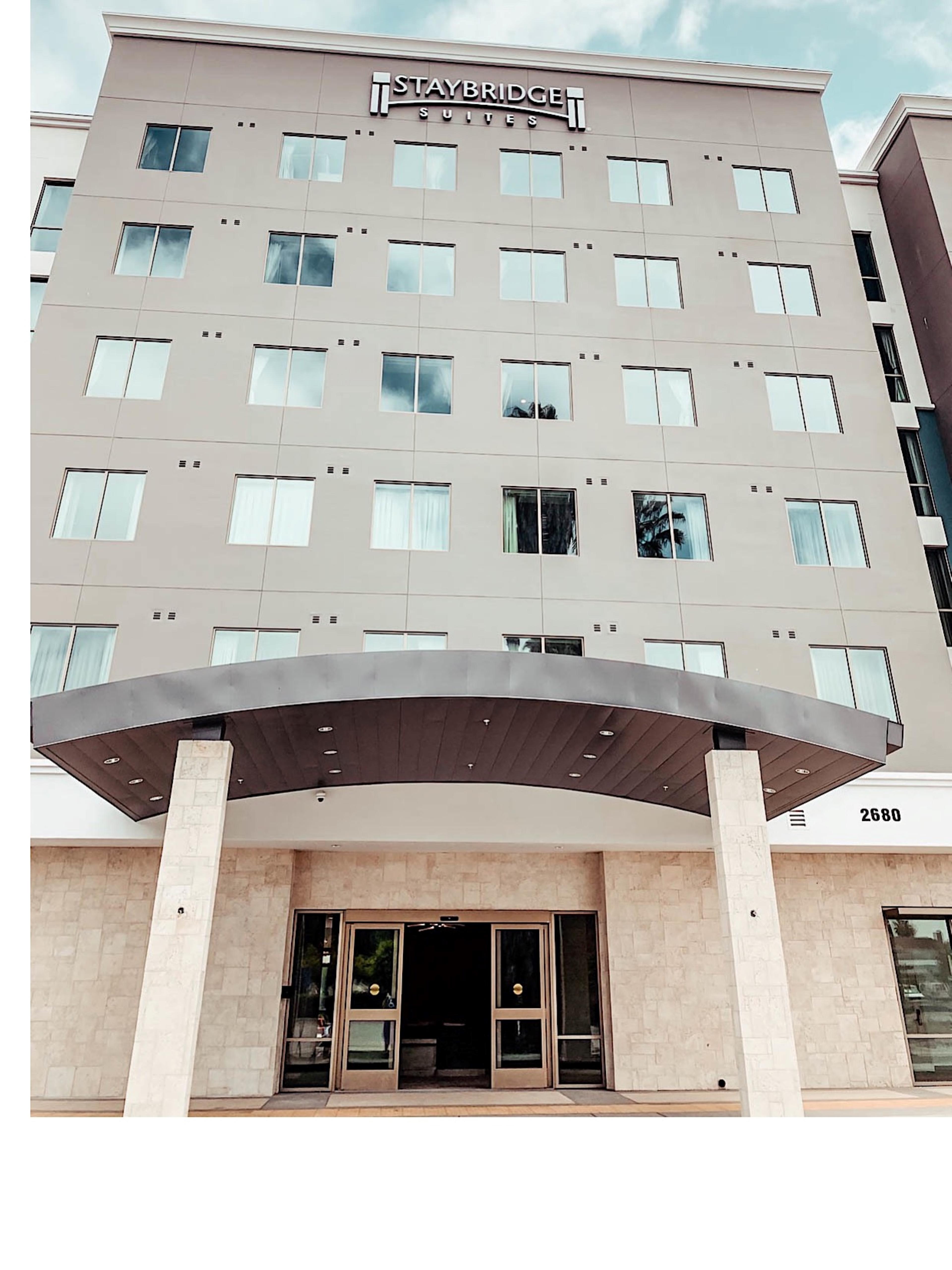 Staybridge Suites Long Beach Exterior photo